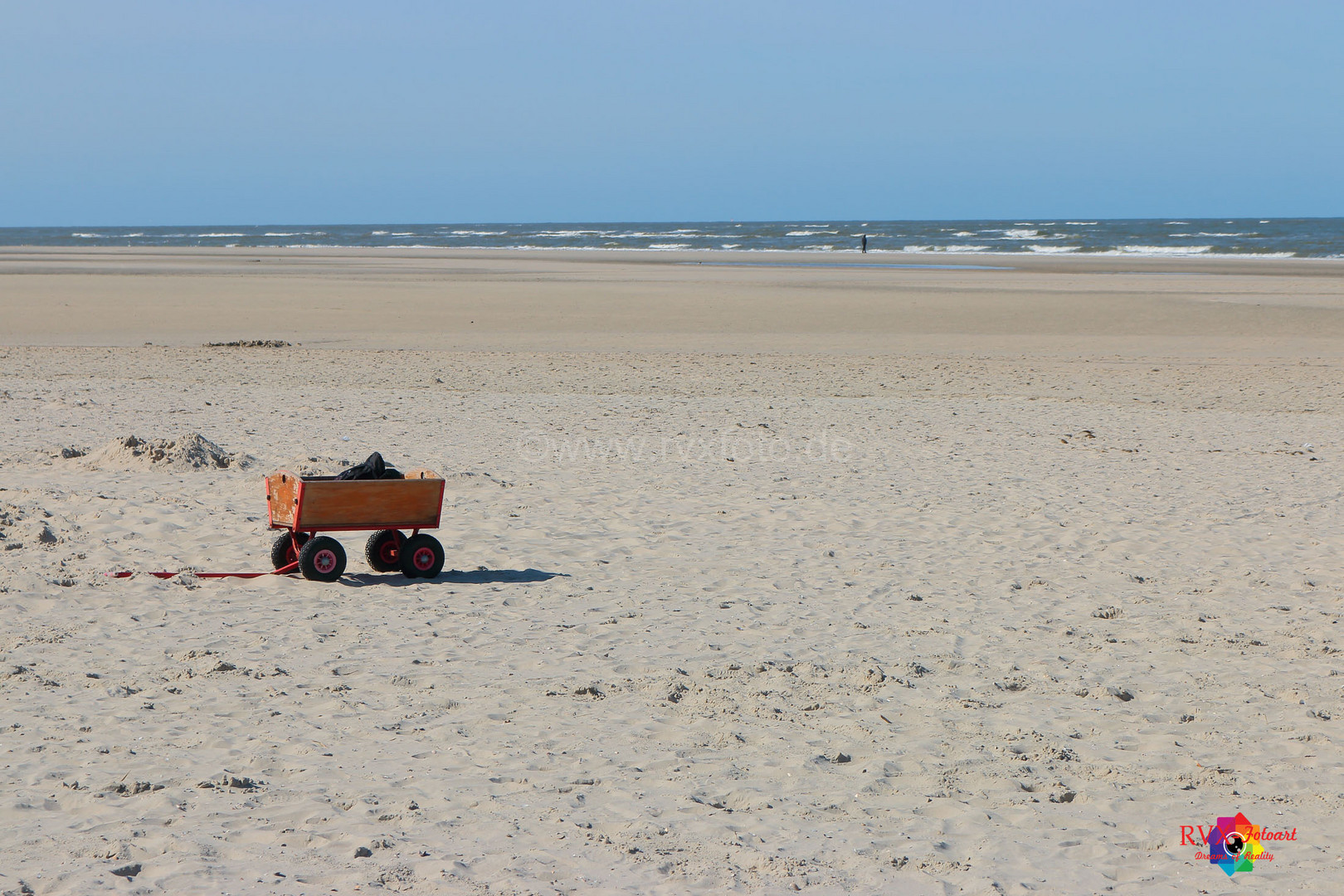 Bollerwagen am Strand