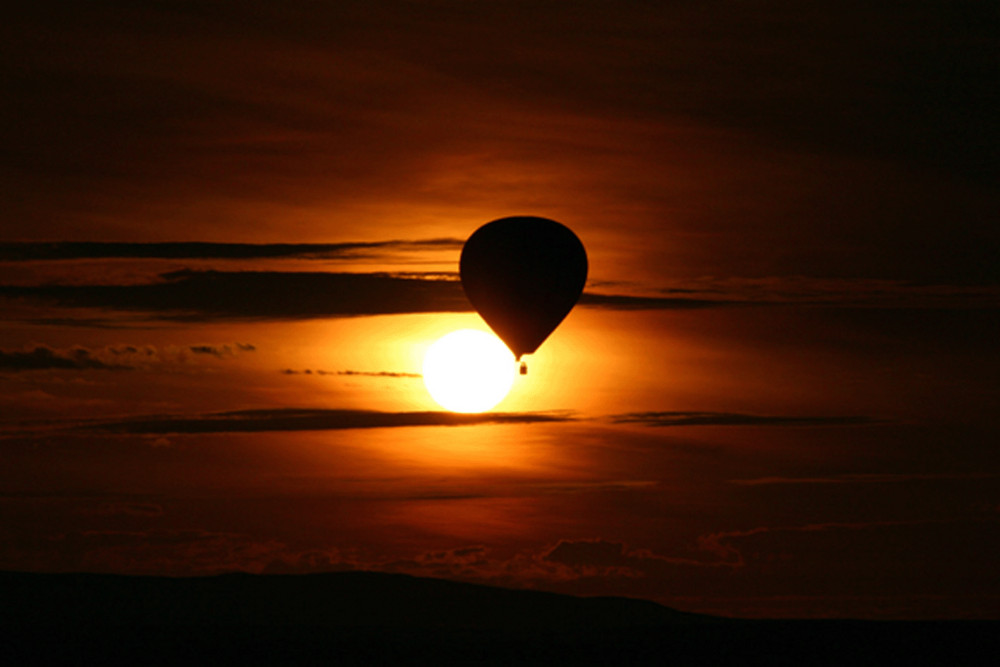 Bollonfahrt über der Masai Mara