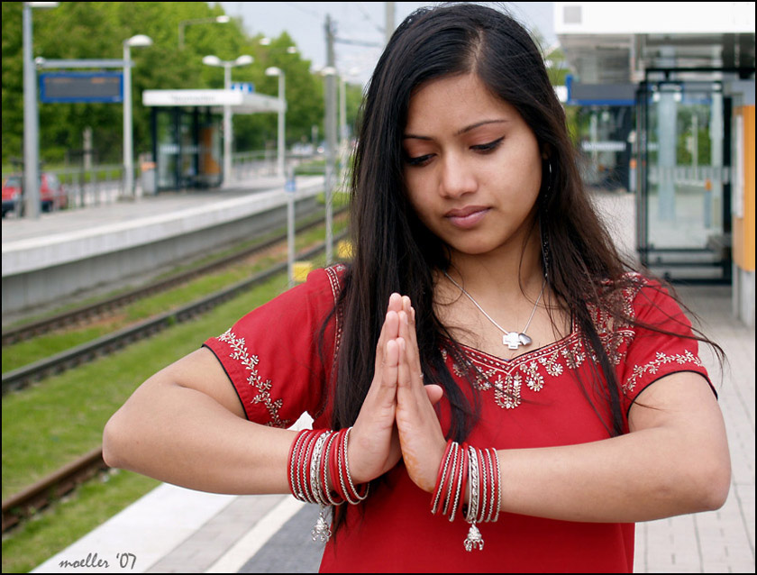 Bollywood am Bahnsteig