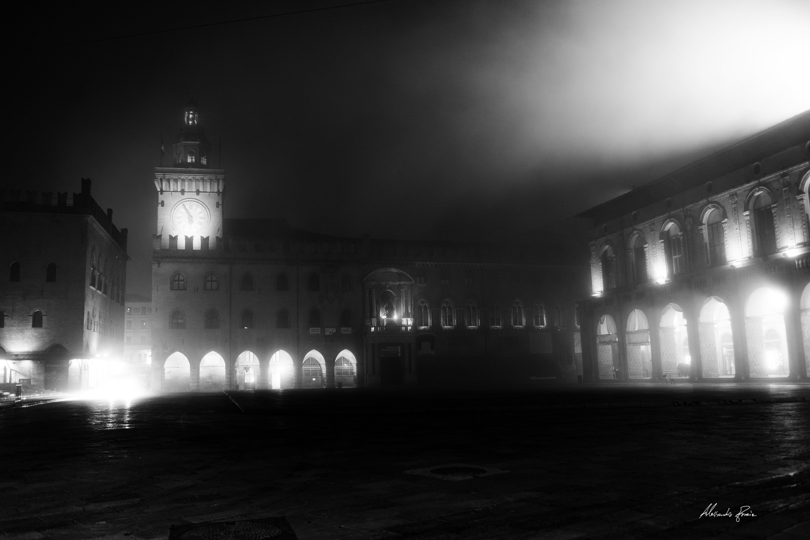 Bologna beim Nebel