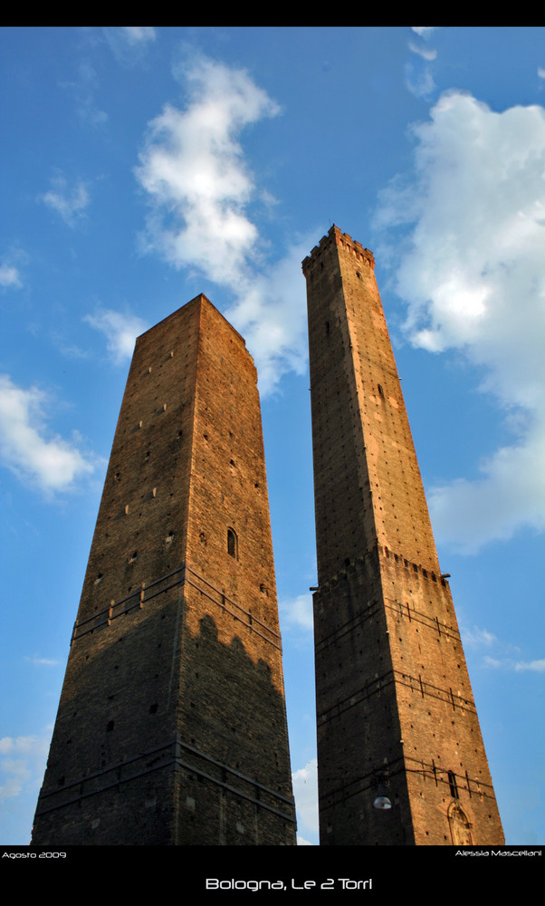 Bologna - Le 2 Torri