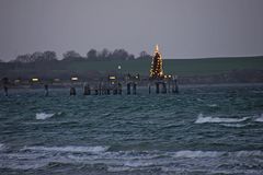 Boltenhagen - Seebrücke im Sturm