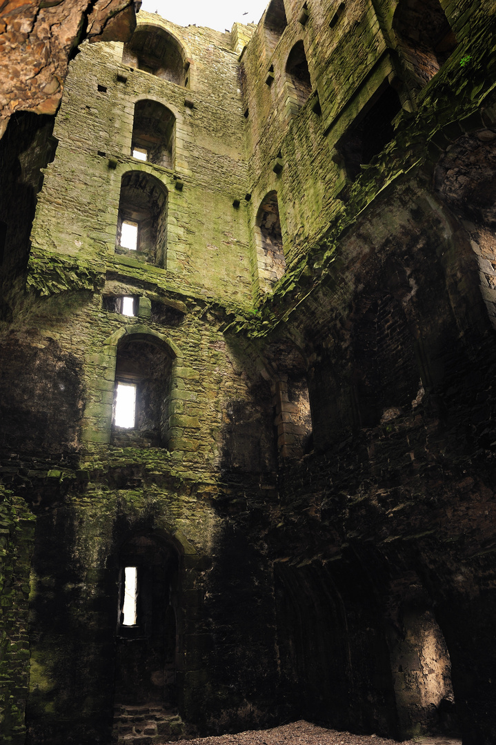 Bolton Castle - in der Ruine