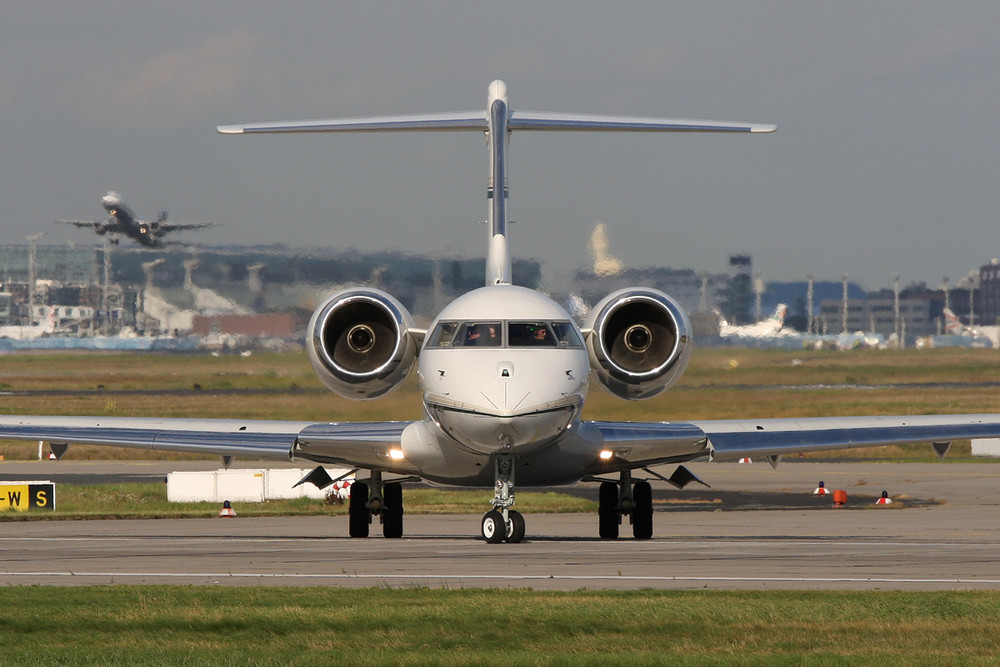 Bombardier BD-700 Global Express