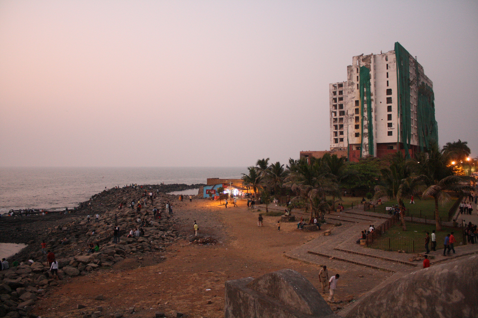 Bombay lands end