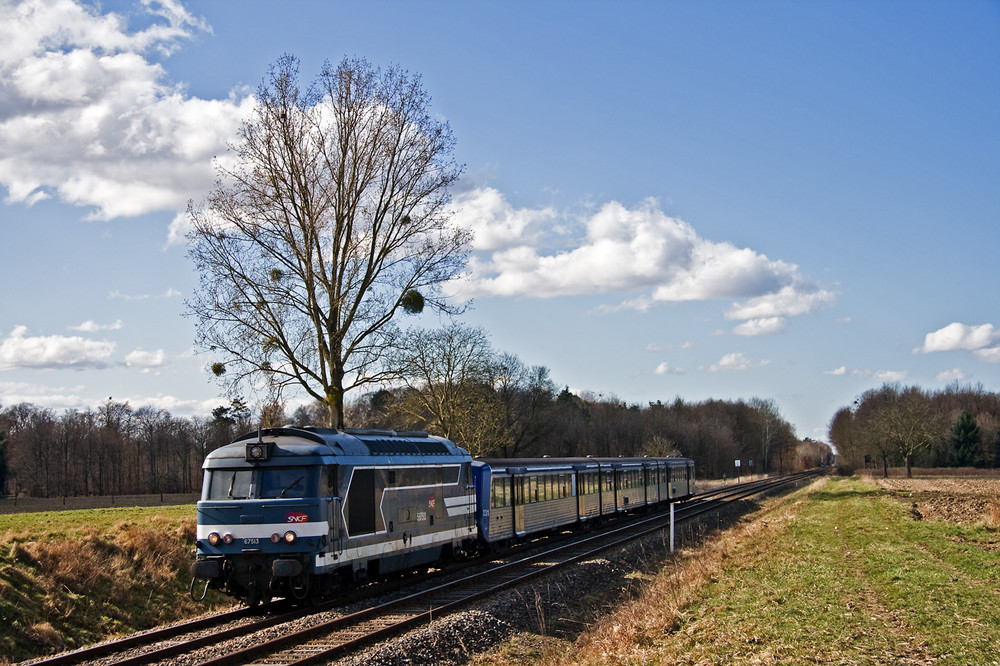 Bon demain train bleu