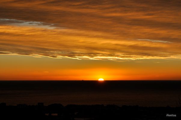 Bon dia, Buenos dias, Good morning !!!