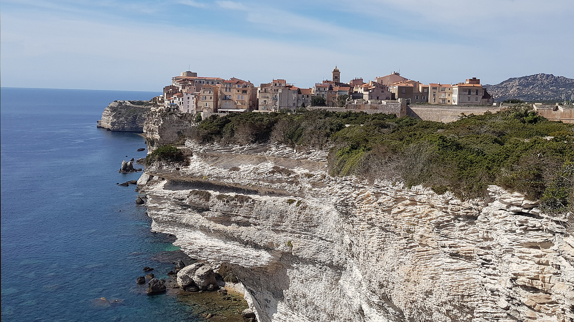 Bonifacio auf dem Kalksteinkliff