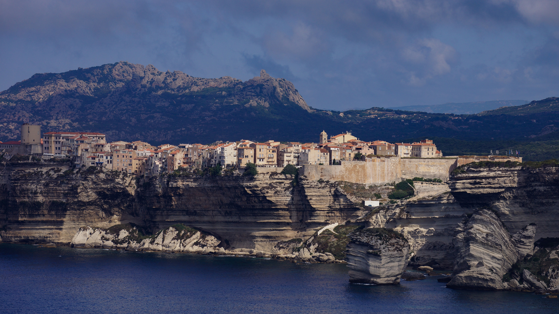 Bonifacio im Morgenlicht