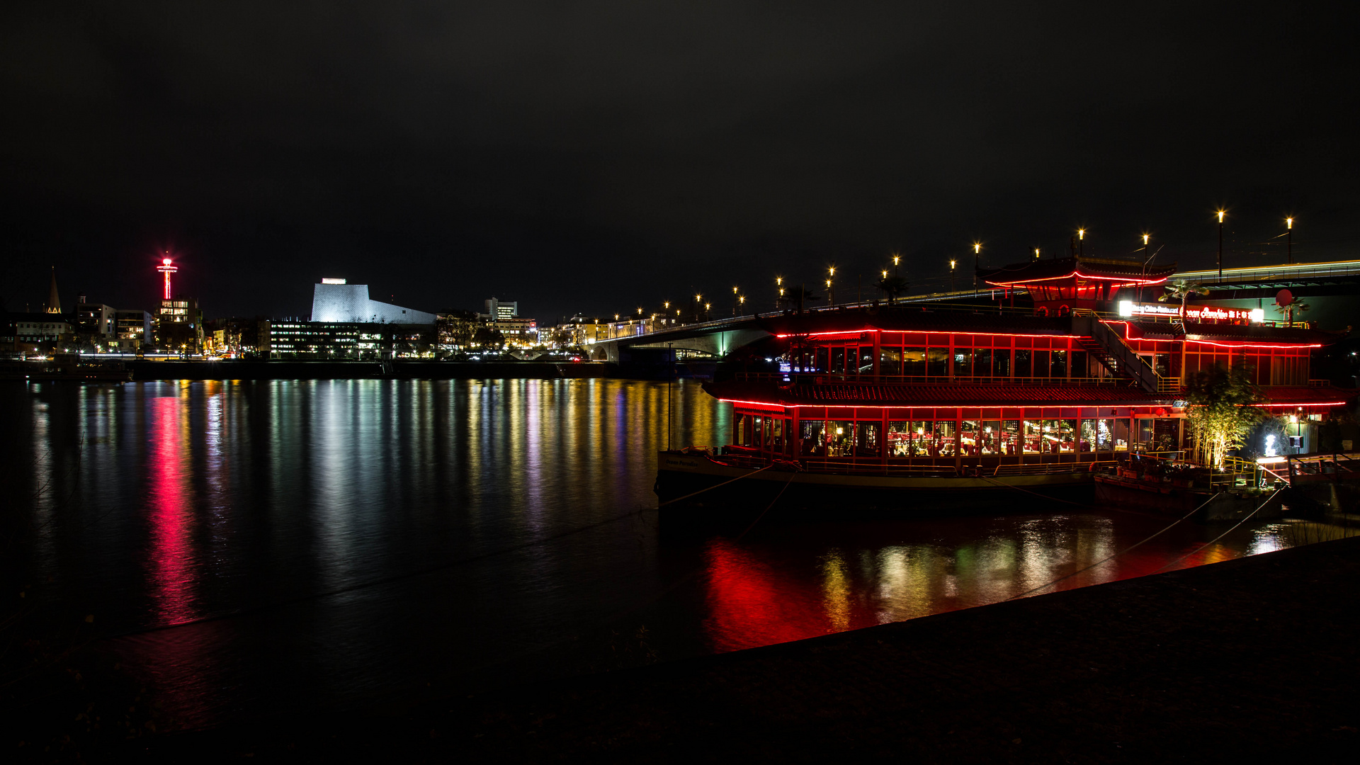 Bonn bei Nacht