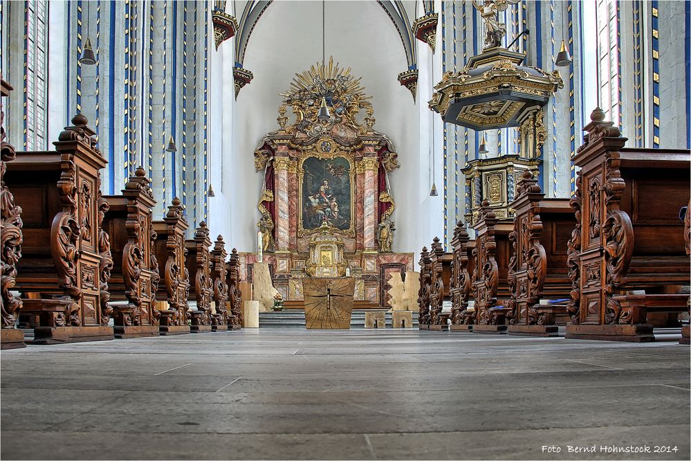 Bonn Namen-Jesu-Kirche ......