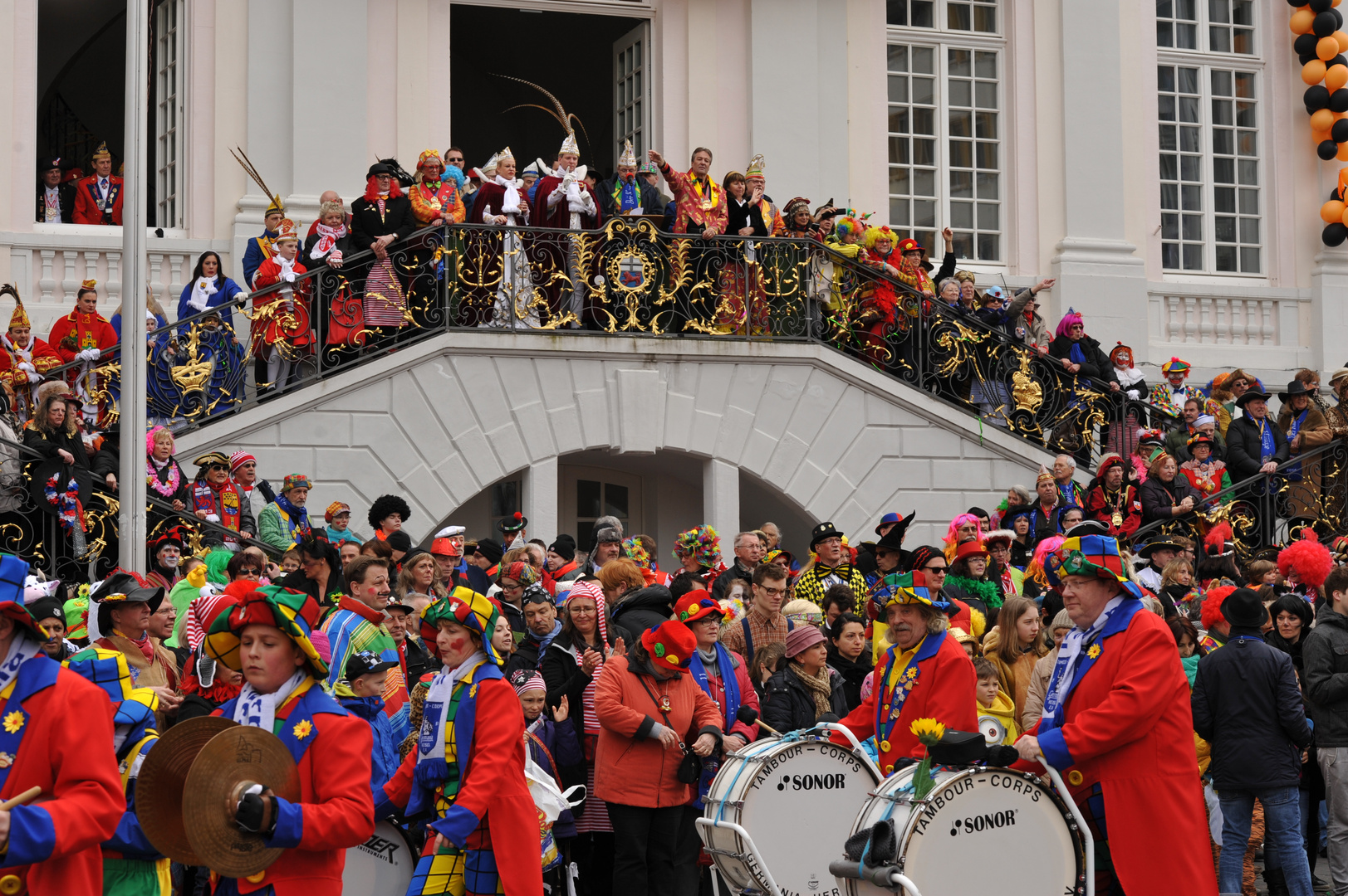 Bonn Rosenmontagszug 2014 ( 01 )