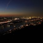 Bonn und Umgebung bei Nacht