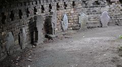 Bonn-Vilich ,Friedhofsmauer