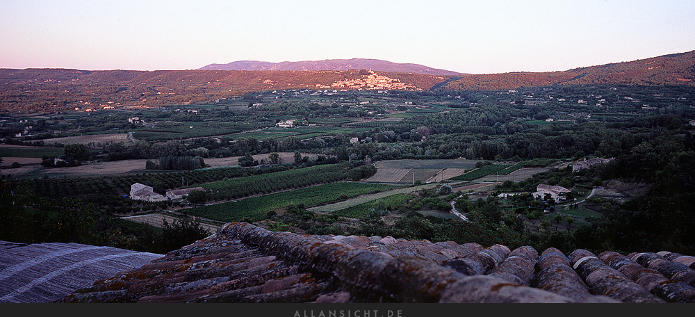 Bonnieux, Blick aus Lacoste