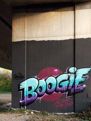 BOOGIE