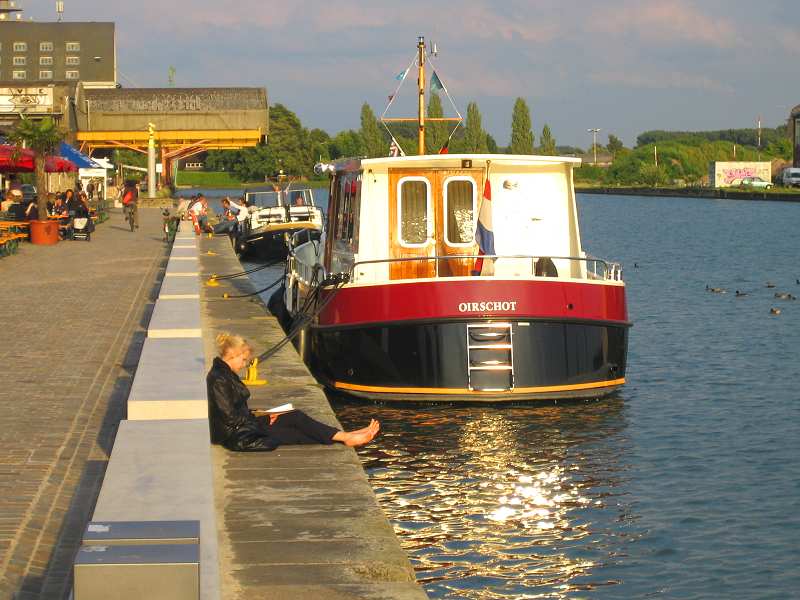 Boot am Hafen