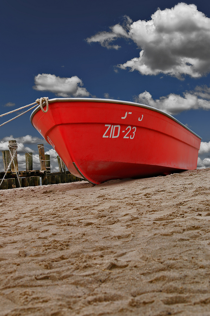 Boot am Strand