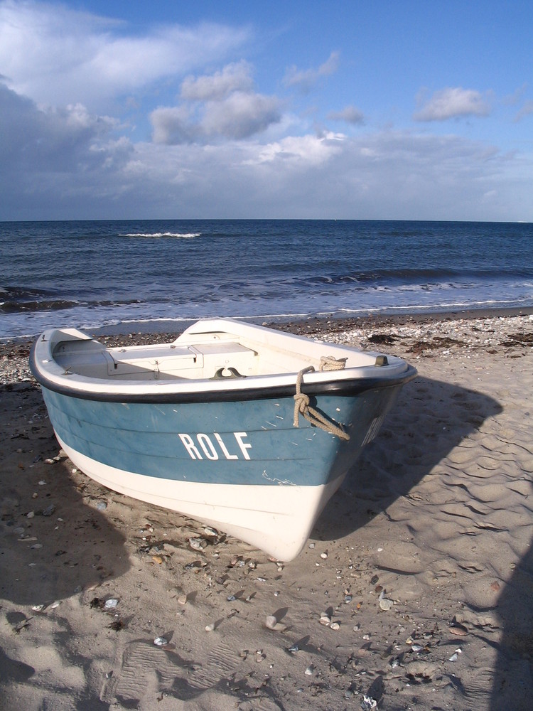 Boot am Strand von Hohwacht