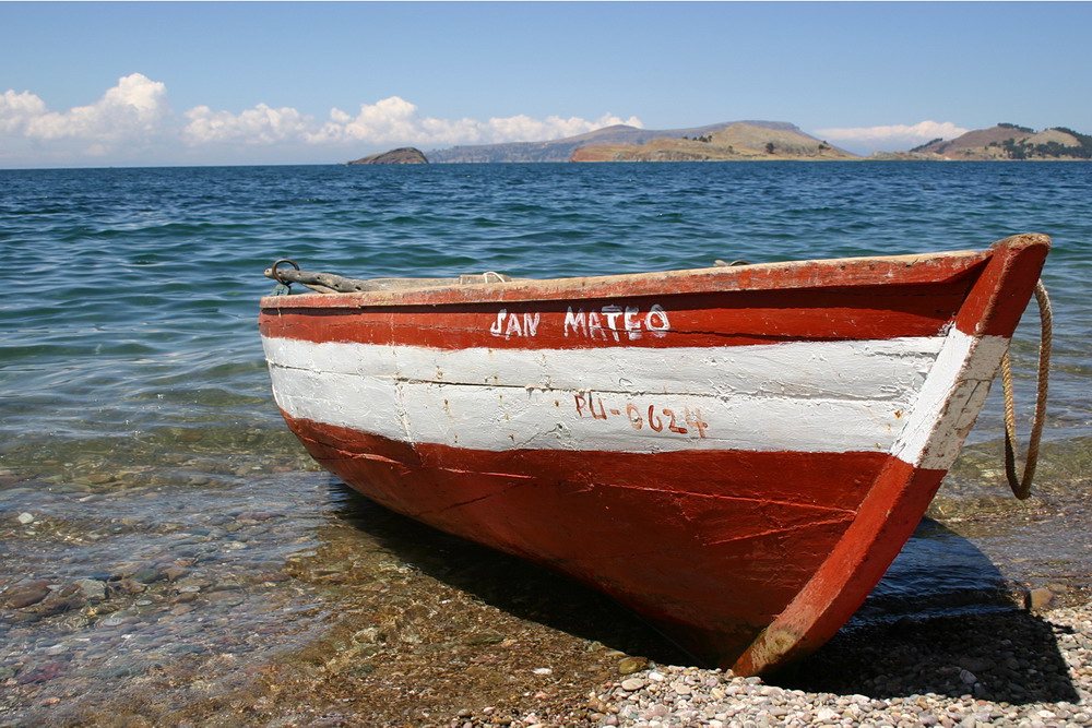 Boot am Titicaca See