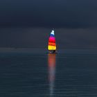 Boot an einem Gewitterabend