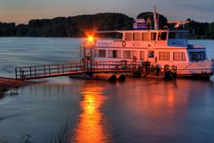 Boot auf dem Rhein - HDR