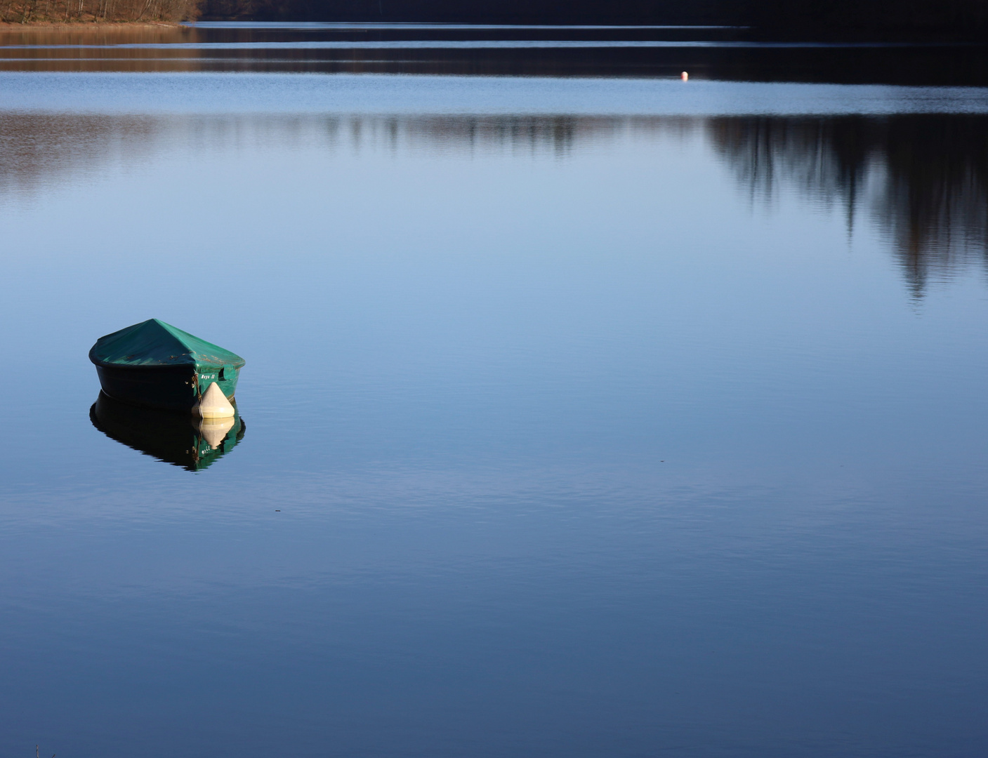 Boot auf der Neye