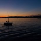 Boot auf Zürichsee by night