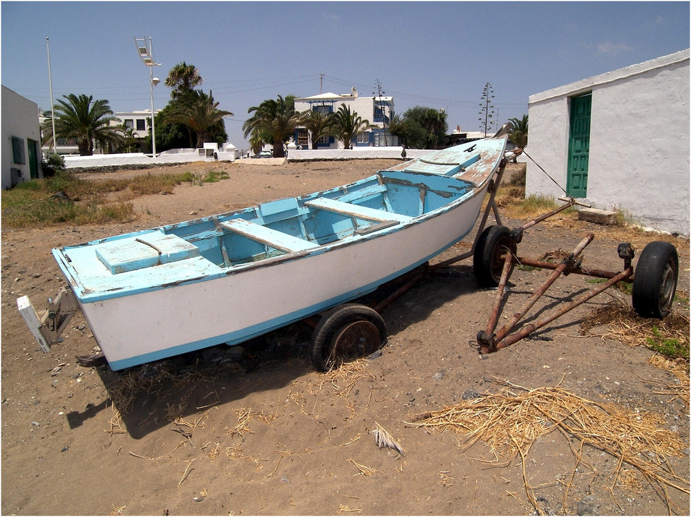 Boot bei Playa Honda 1 - Lanzarote