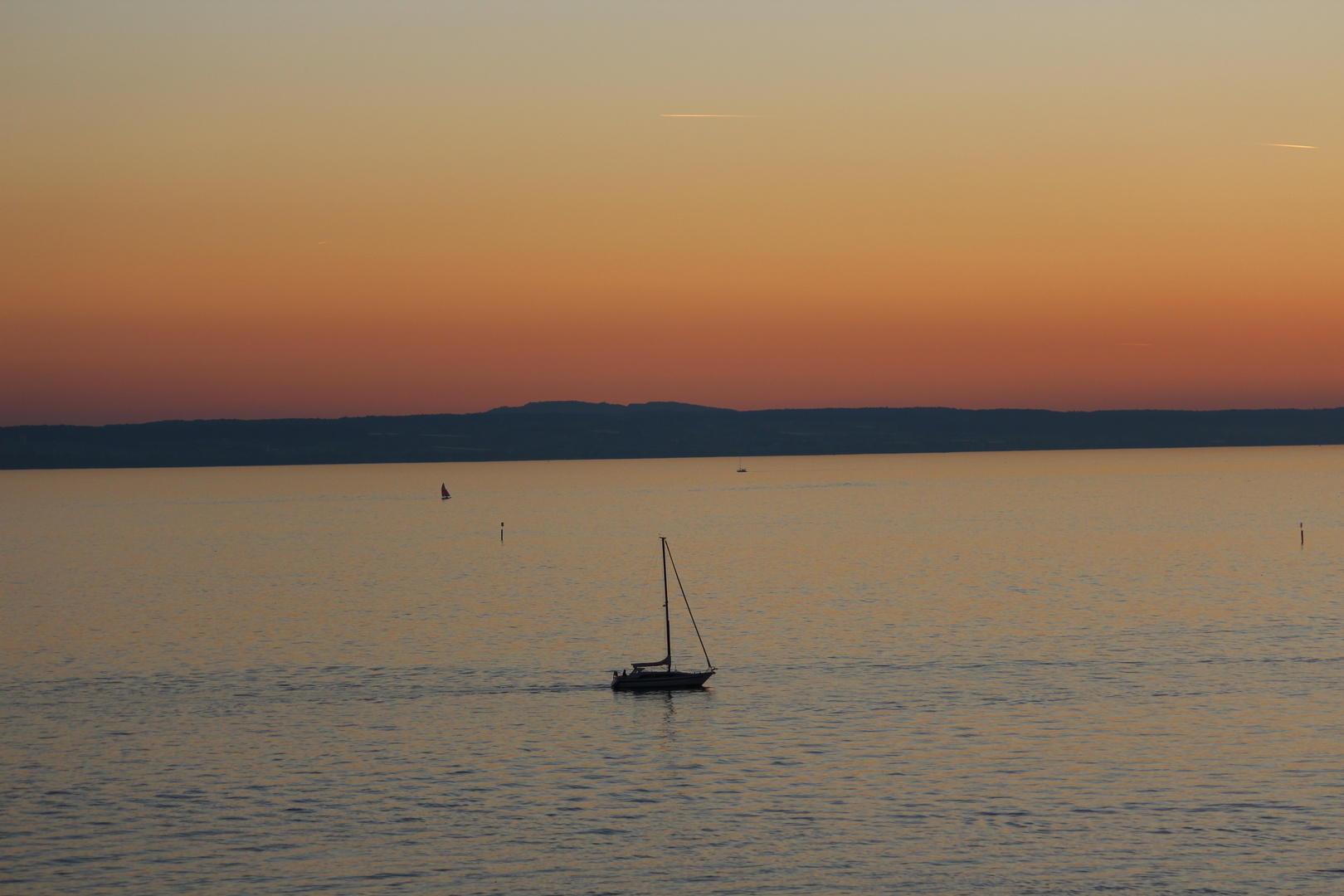 Boot bei Sonnenuntergang