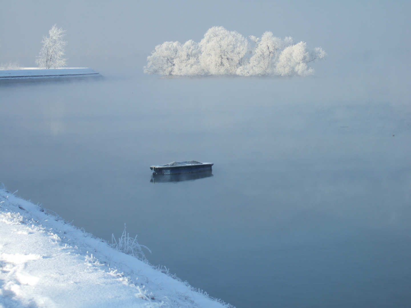 Boot im Winterschlaf