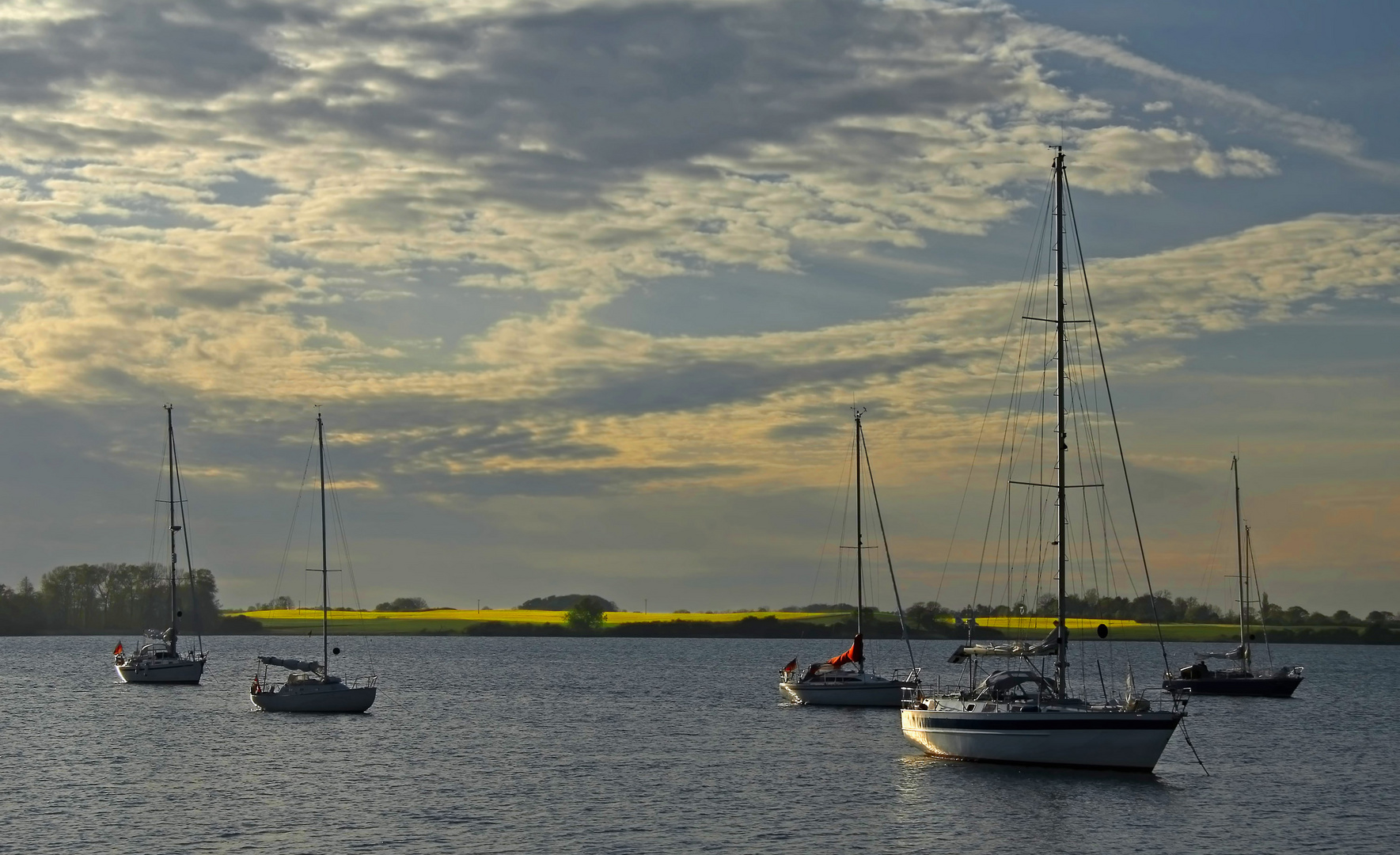 Boote am Abend