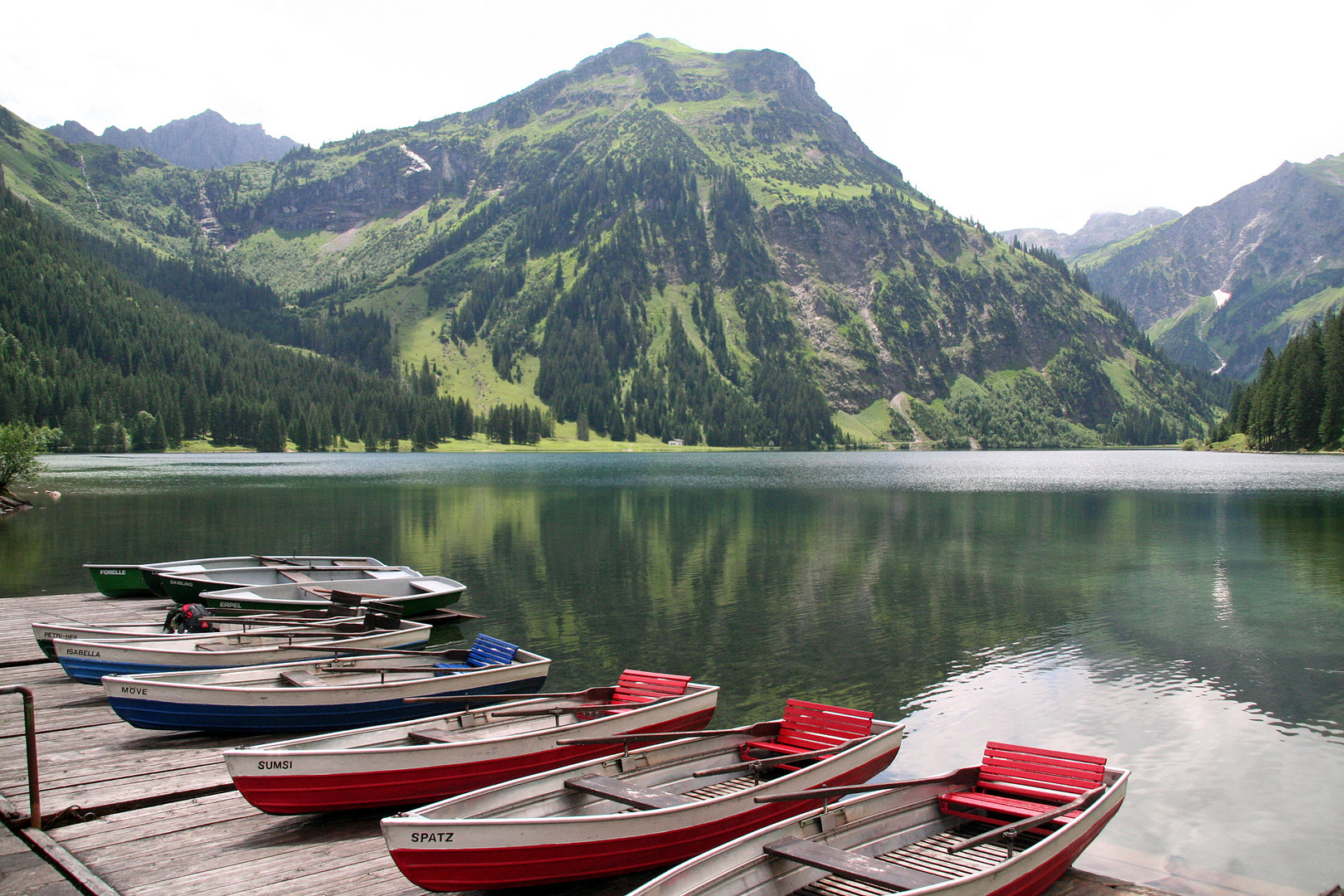 Boote am Bergsee