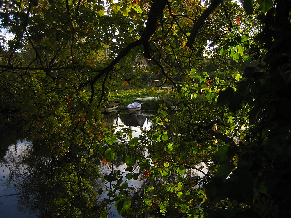 Boote am Fluss