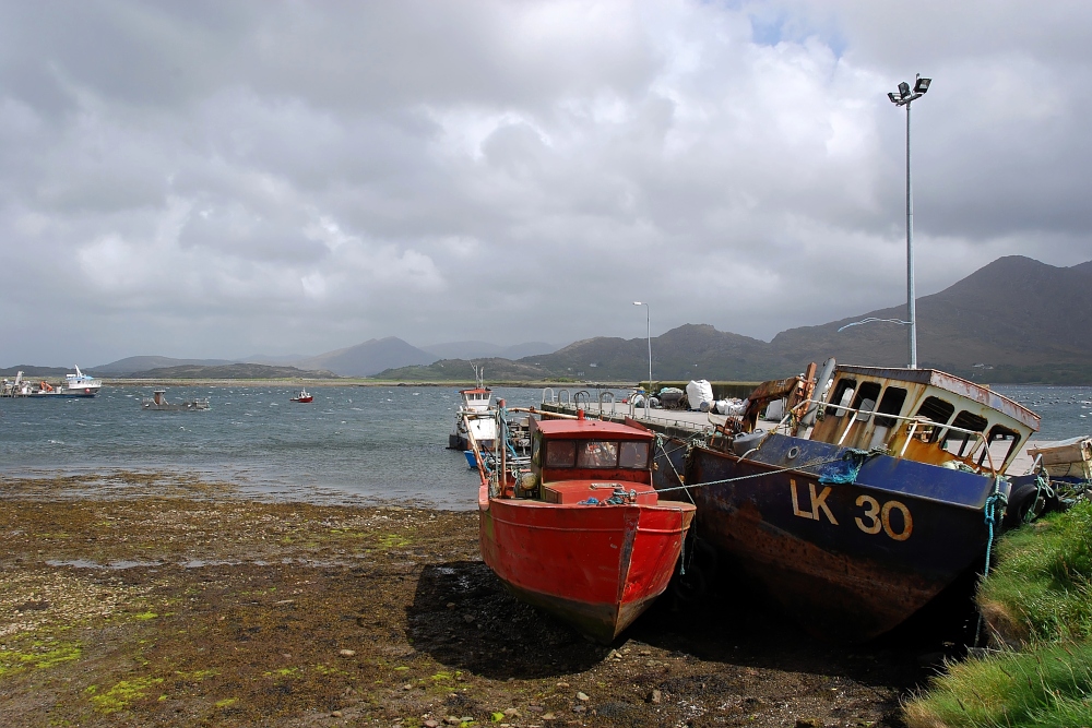 Boote am nördlichen Strand von Beara