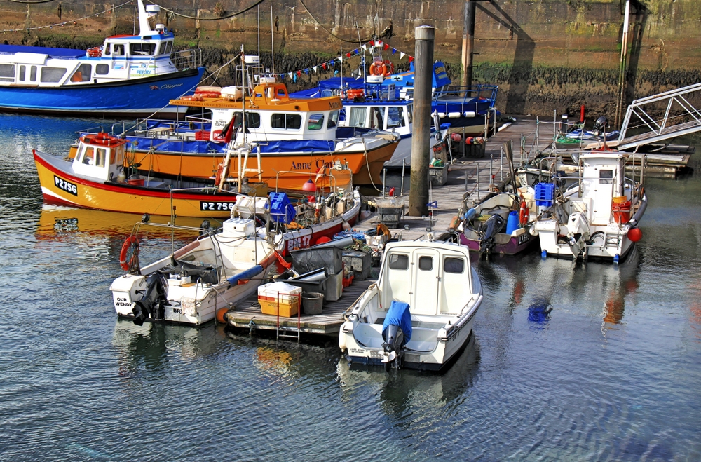 Boote am Steg