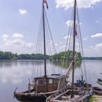 Boote an der Loire