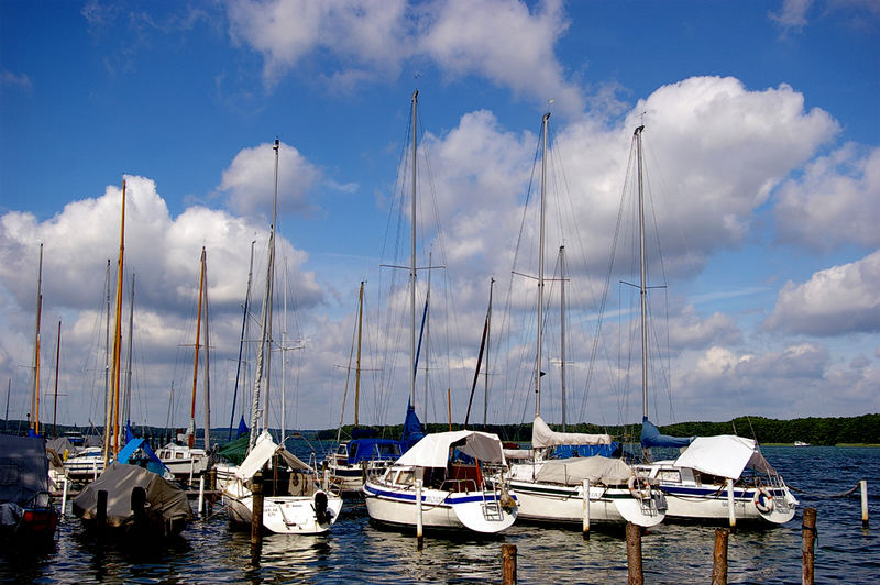 boote auf dem werbelinsee in brandenburg02