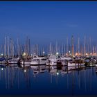 ..Boote bei Nacht...in Heiligenhafen..