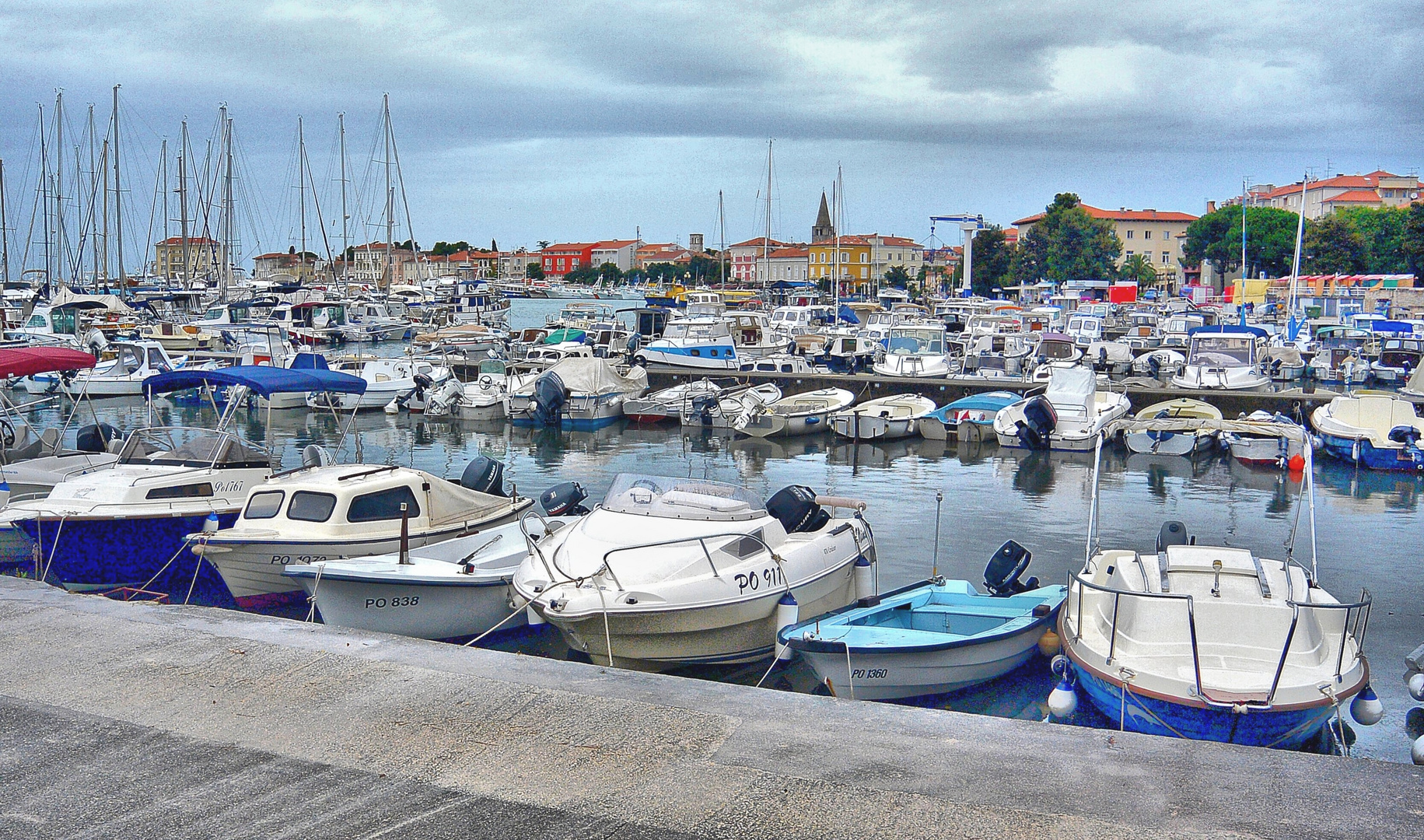 boote, boote nichts als boote