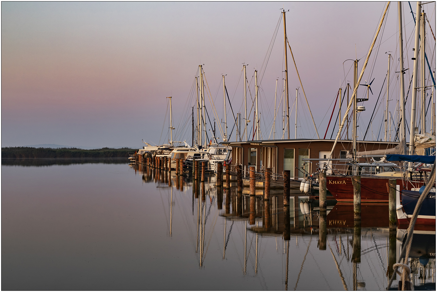 Boote & Hausboote