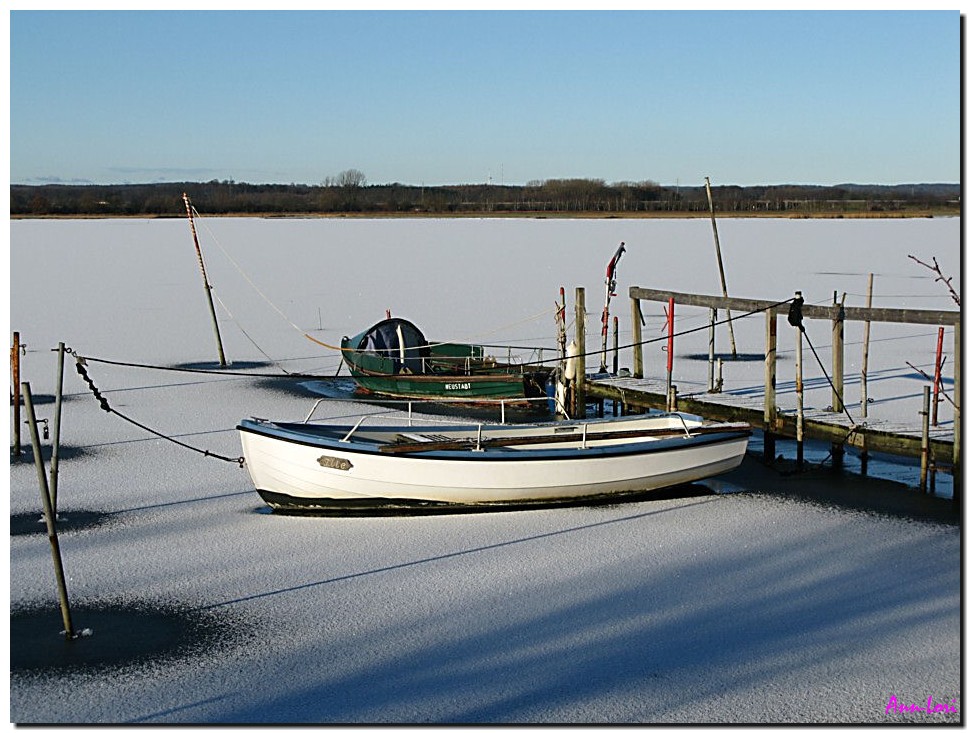 Boote im Eis