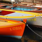 Boote im kleinen Hafen am Gardasee