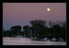 Boote im Mondlicht