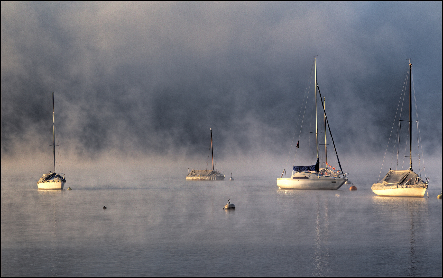 Boote im Nebel II