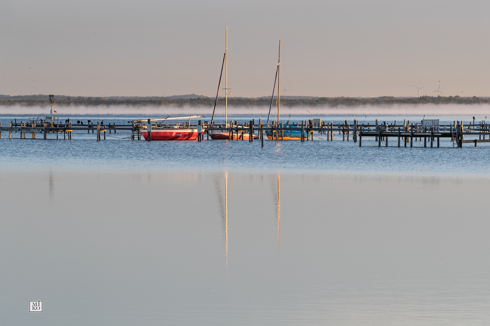 Boote im Sonnenlicht