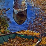 Boote mit Herbststimmung (HDR)