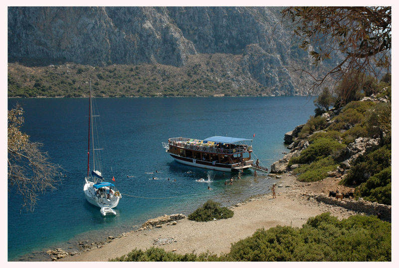 Bootsausflug in den Buchten von der türkischen Ägäis