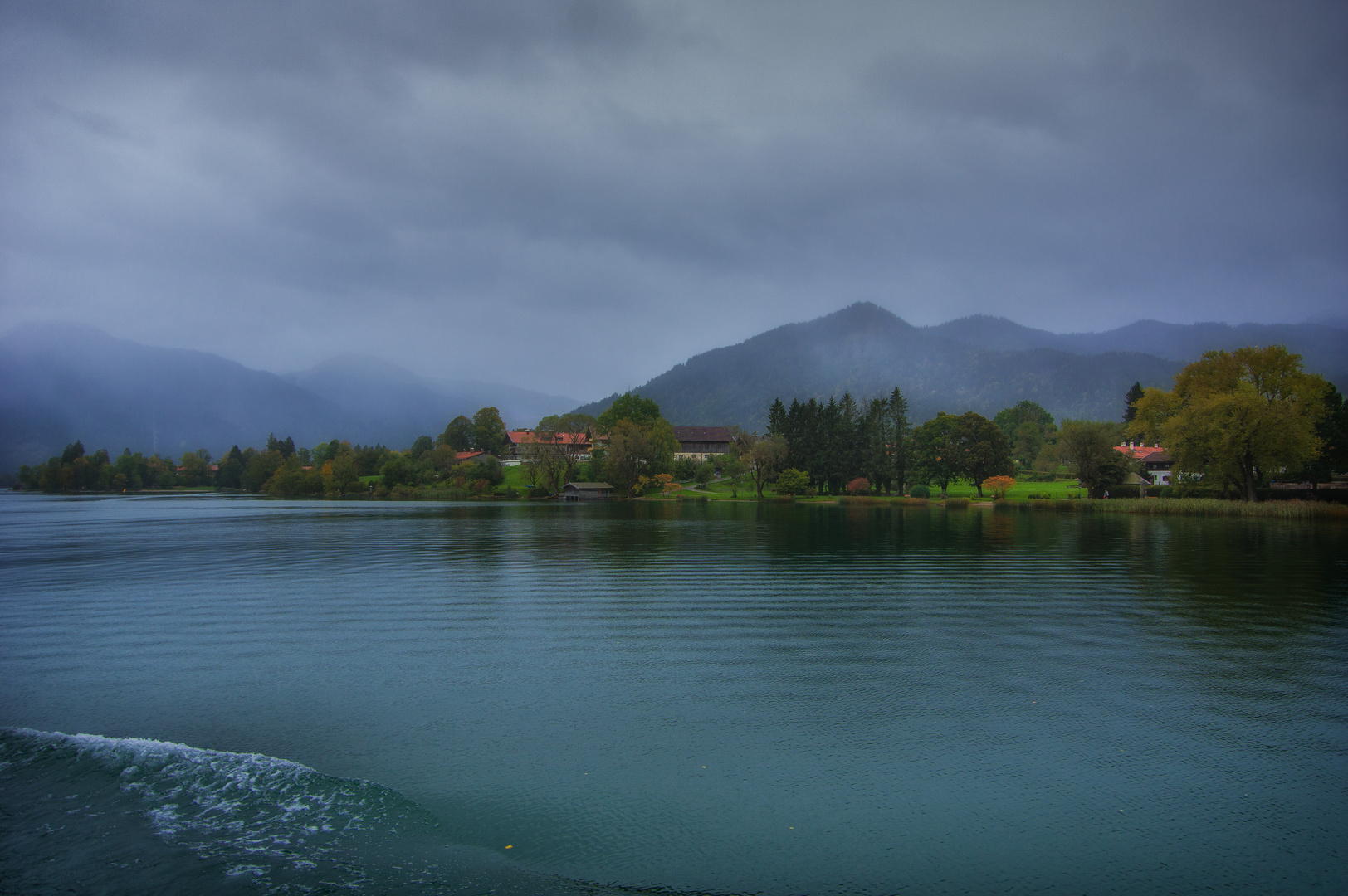 ...bootsfahrt auf dem Tegernsee...