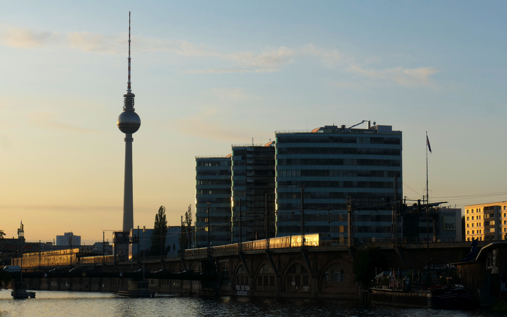 Bootsfahrt - Berlin  - 2019 - Die Sonne verschwindet